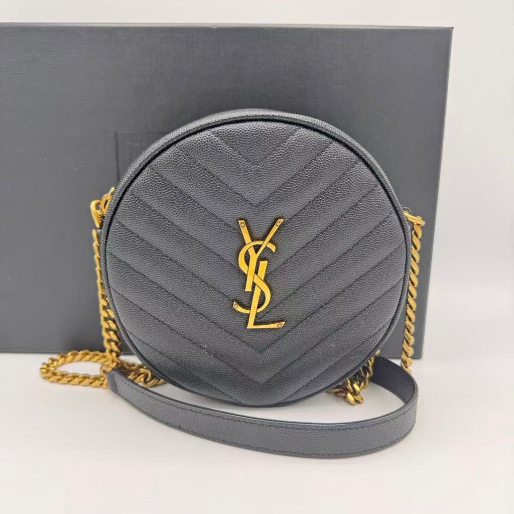 Vinyle Round Camera Bag Matelasse Chevron Leather