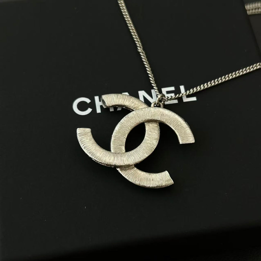 Chanel Baguette Crystal Large CC Necklace Silver Black twins LDJ4471
