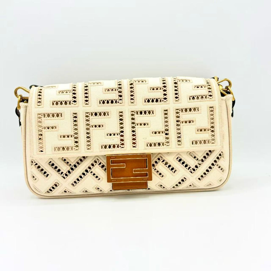 Baguette FF Crochet Raffia Bag