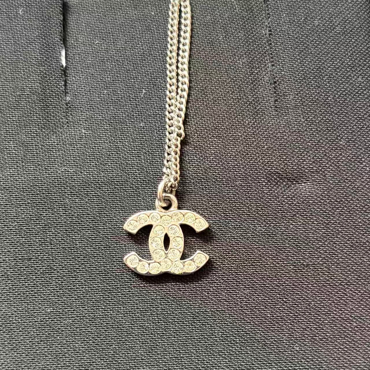 Chanel necklace twins W22058