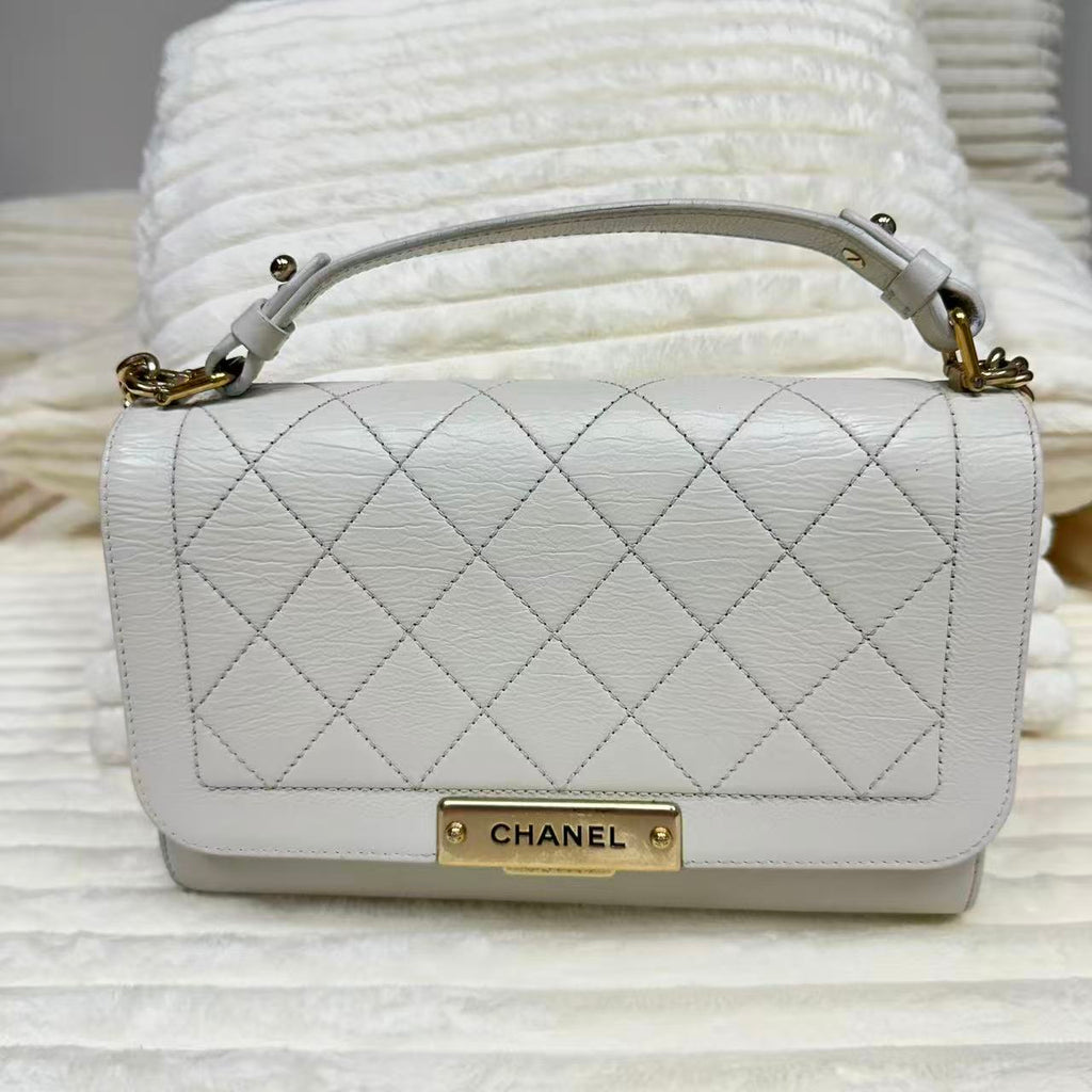 Grained Calfskin Quilted Large Label Click Flap Bag Black