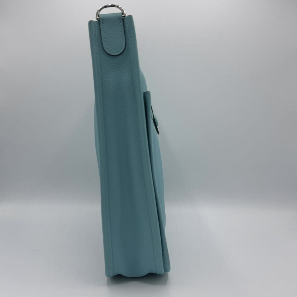 Hermes  Taurillon Clemence Evelyne III PM Bleu Atoll