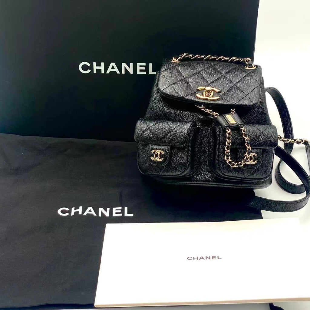 Shiny Caviar Quilted Small Duma Pockets Drawstring Backpack Black