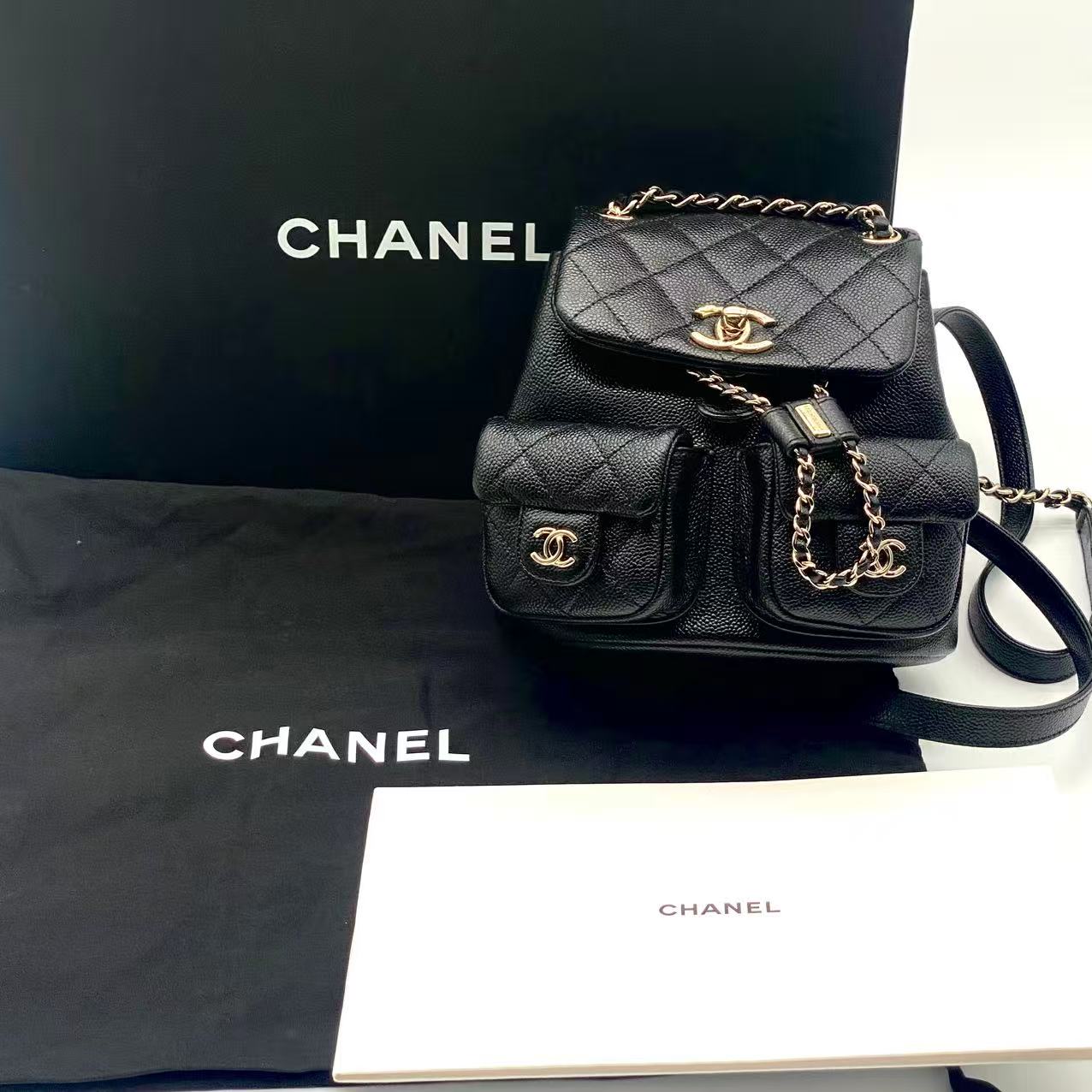 Shiny Caviar Quilted Small Duma Pockets Drawstring Backpack Black