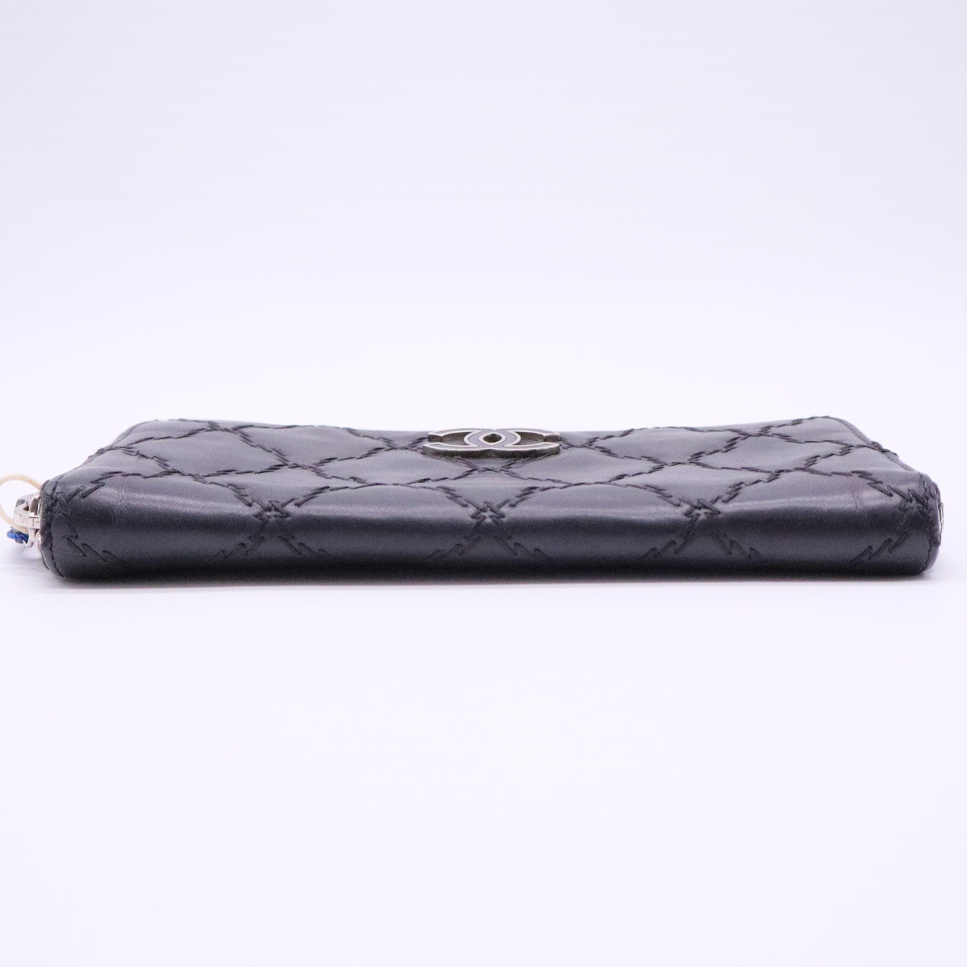 Black Double Stitch Quilted Lambskin Leather Zippy L Wallet twins