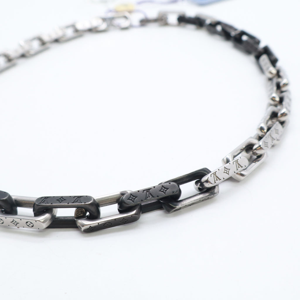 Louis Vuitton Metal Engraved Monogram Chain Necklace Twins LDZ814