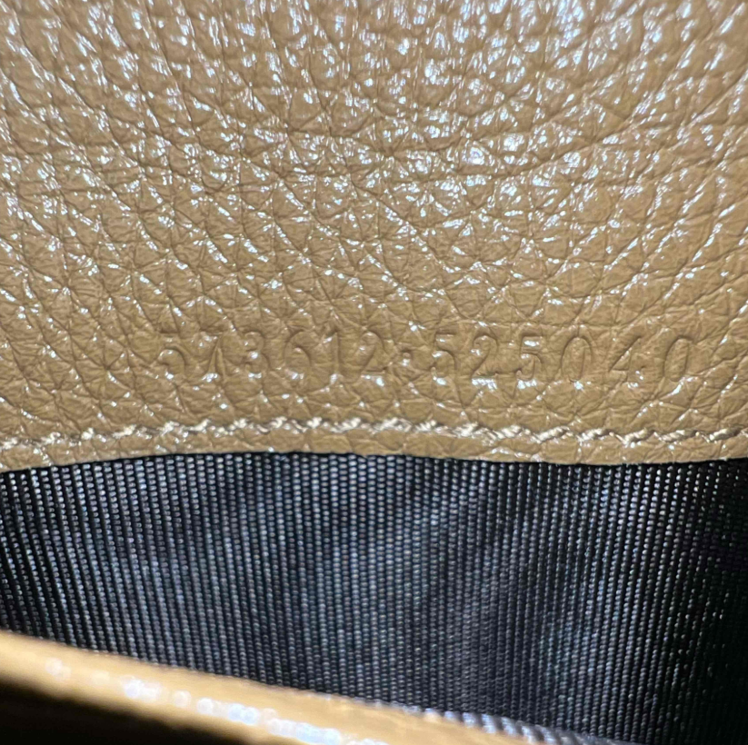 Gucci Zumi Grainy Leather Continental Wallet W23344