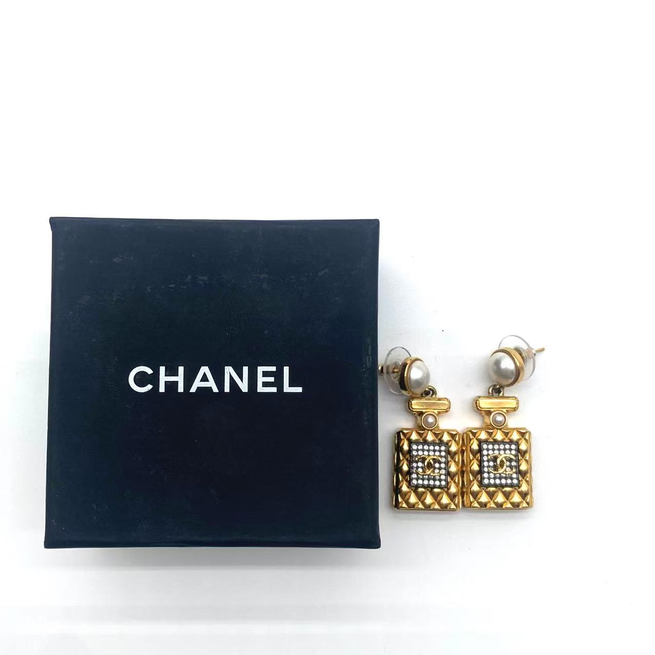 Pearl Perfume Bottle Dangle Earrings Gold