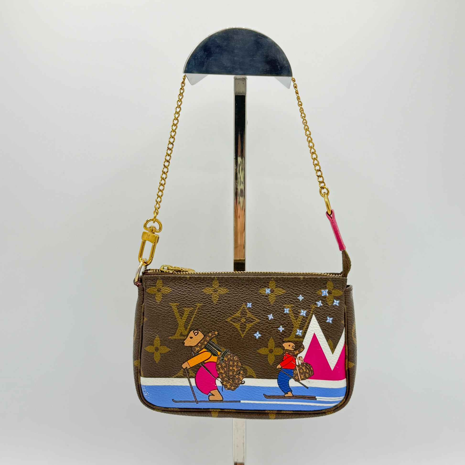 Pochette Accessoires Limited Edition Christmas Animation Monogram Canvas Mini