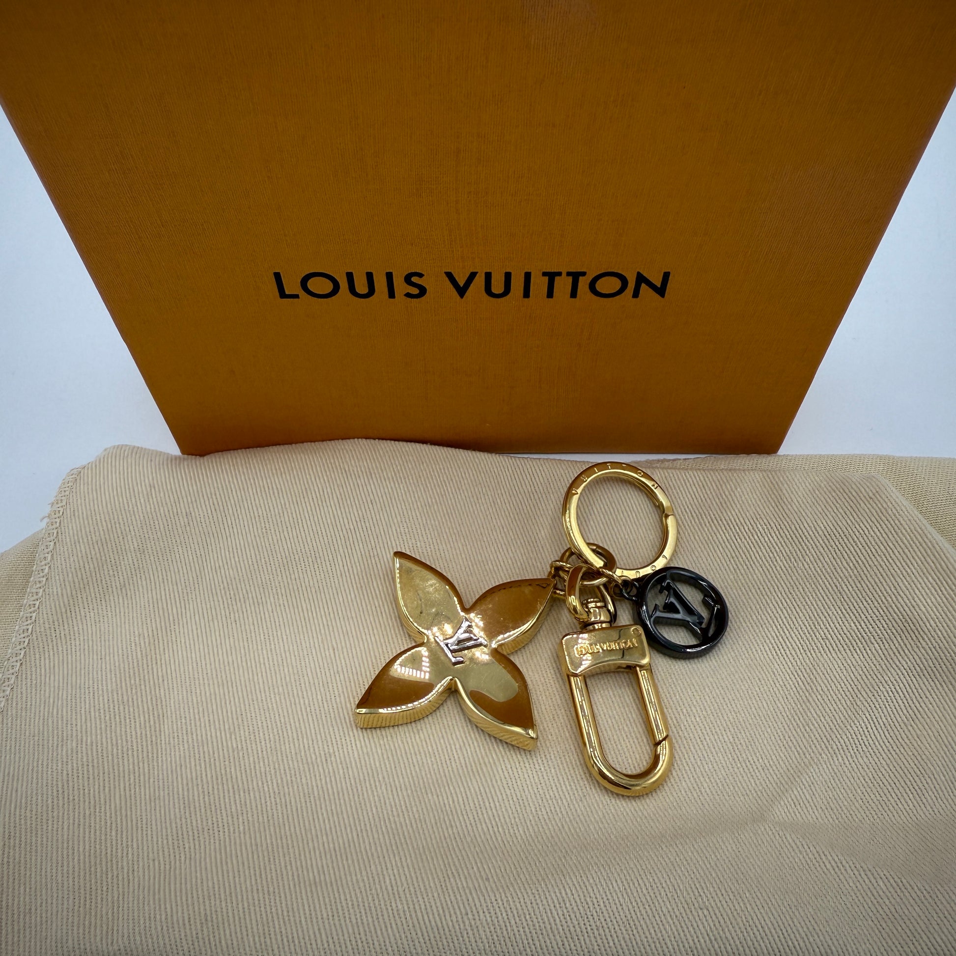 Blossom Dream Bag Charm Key Holder Gold