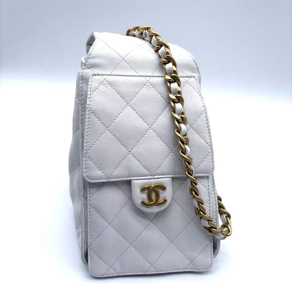Chanel 25 leather handbag