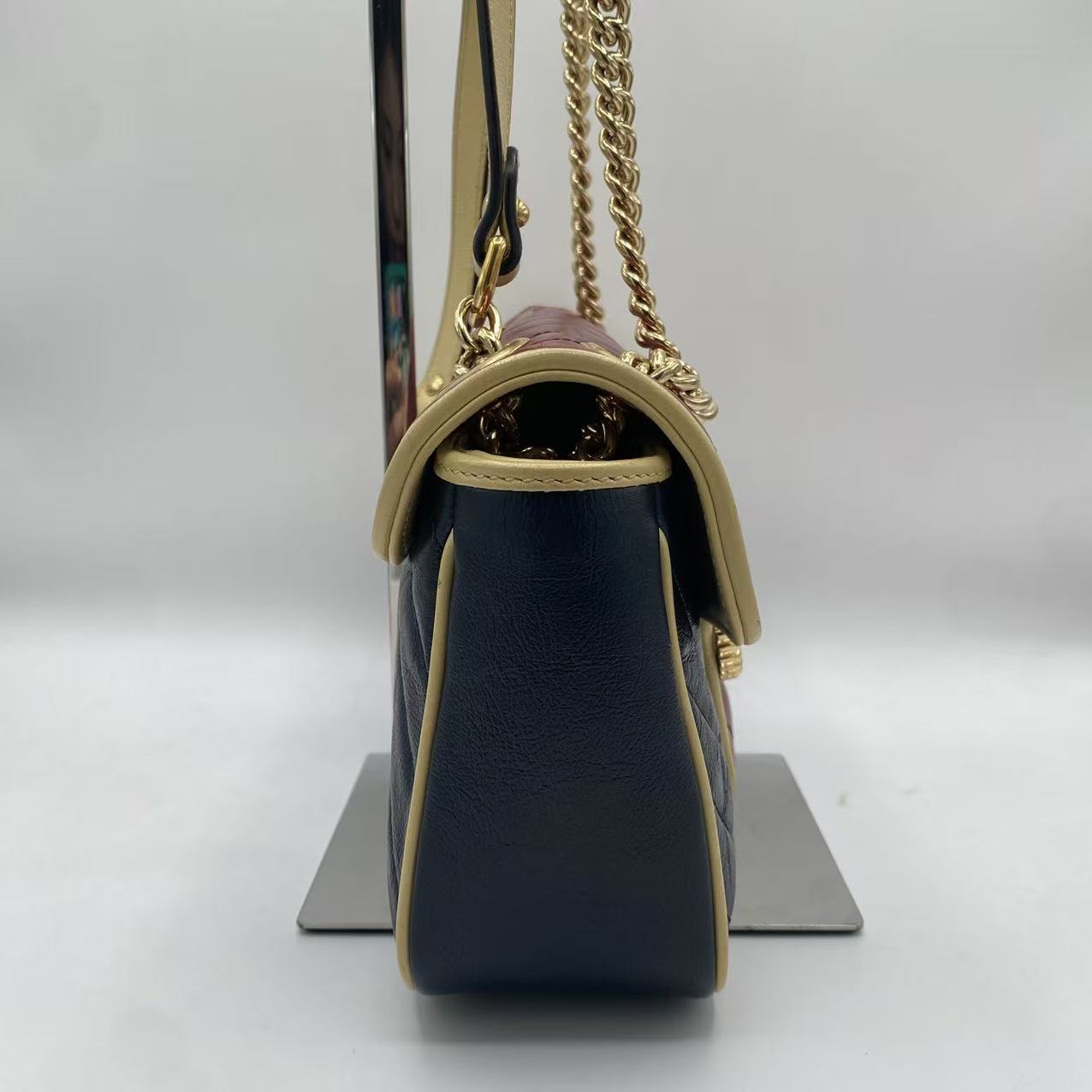 GG Marmont Shoulder Bag