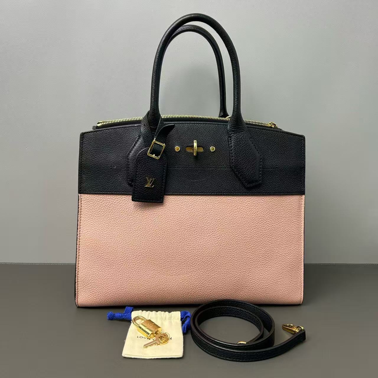 Louis Vuitton City Steamer MM  Bi-Color Calfskin Handbag LDZ0019