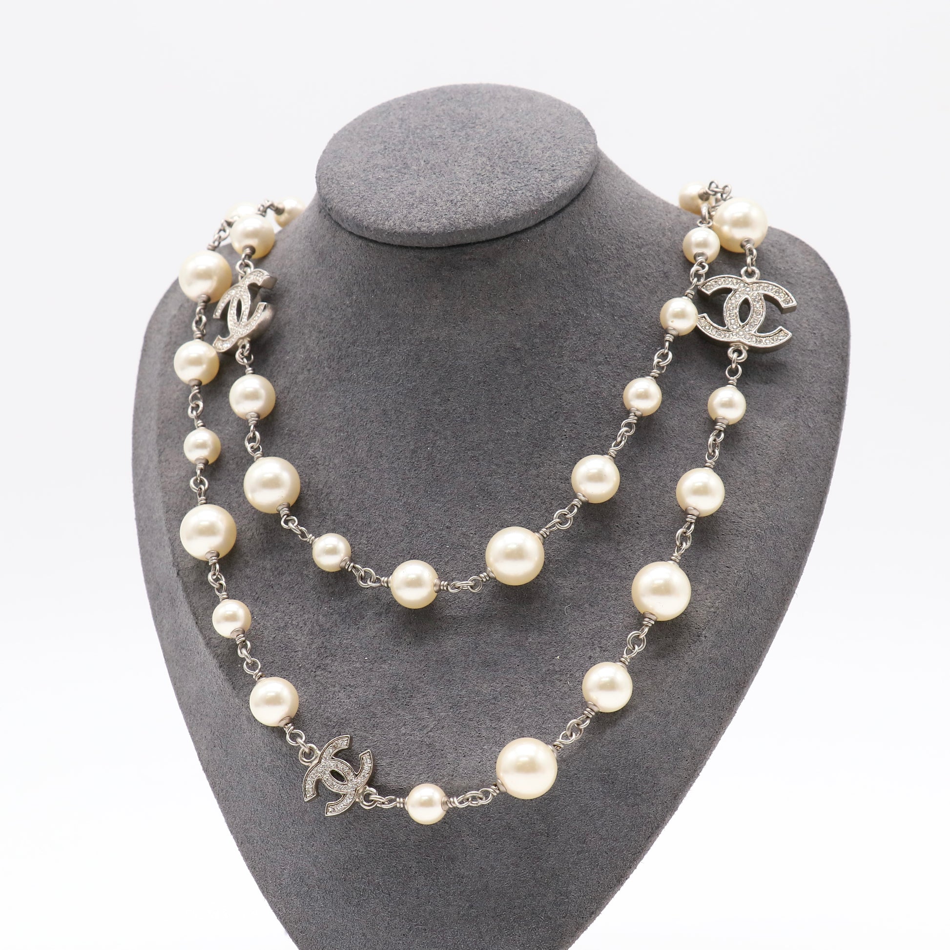 Pearl Crystal CC Long Necklace Twins LDJ4915