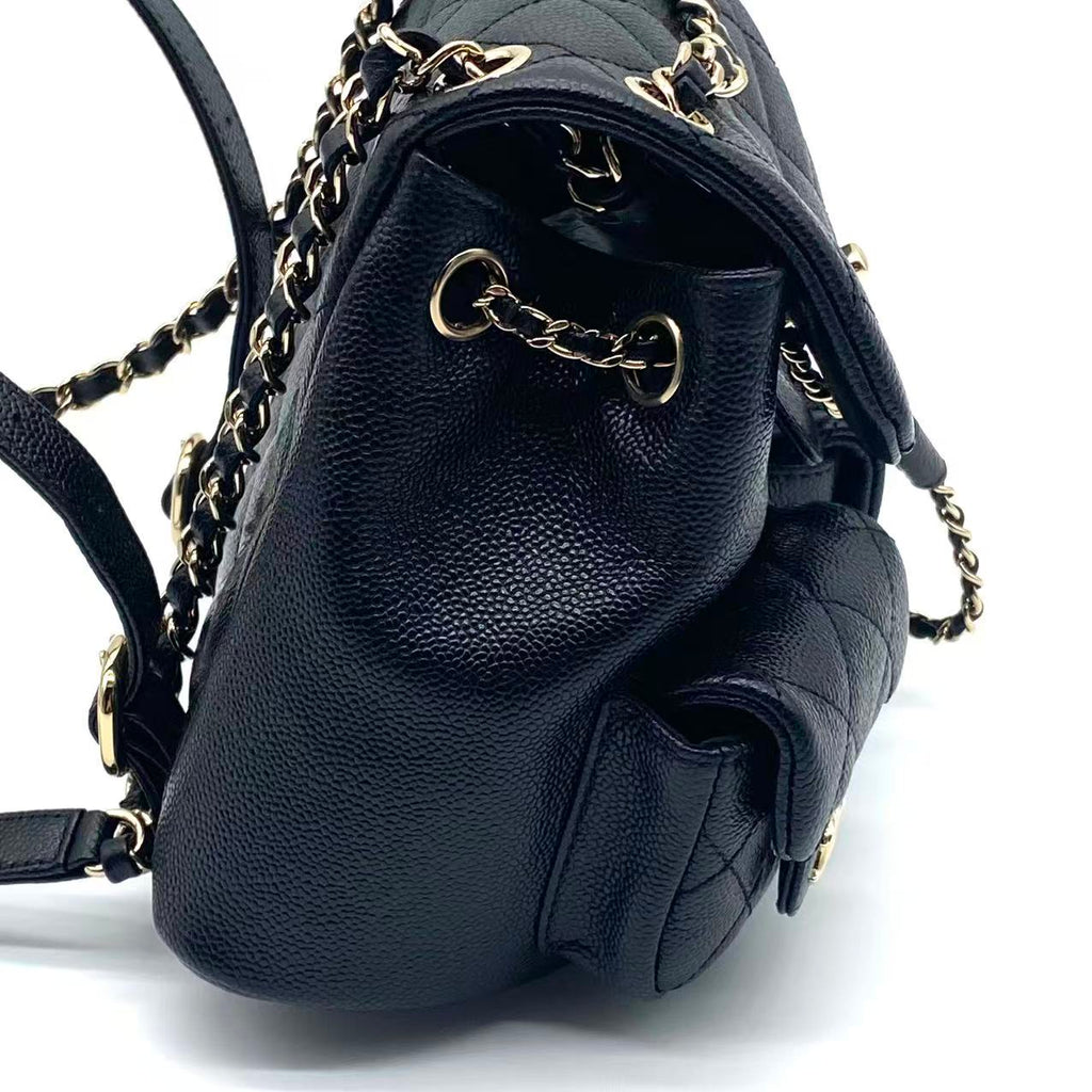 Shiny Caviar Quilted Small Duma Pockets Drawstring Backpack Black