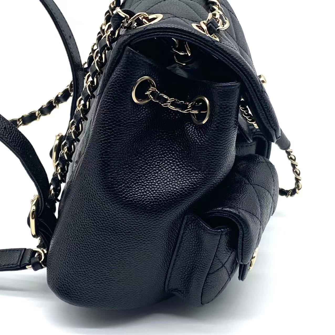 Shiny Caviar Quilted Small Duma Pockets Drawstring Backpack Black