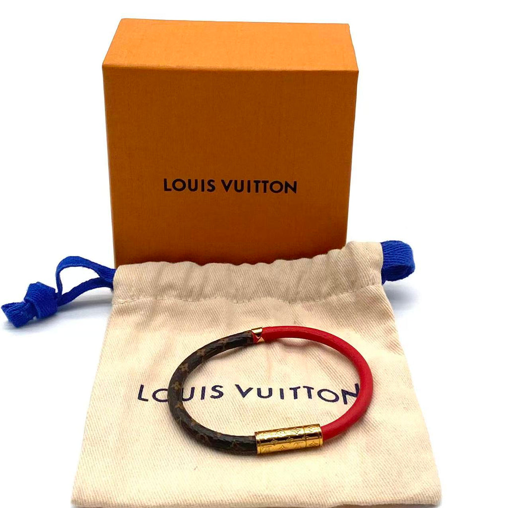 Daily Confidential Bracelet Red