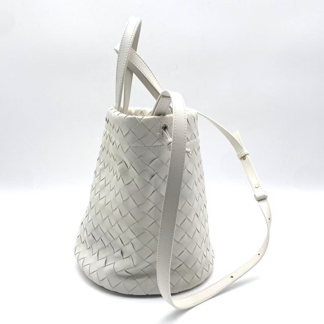 White leather Intrecciato Small Castello
