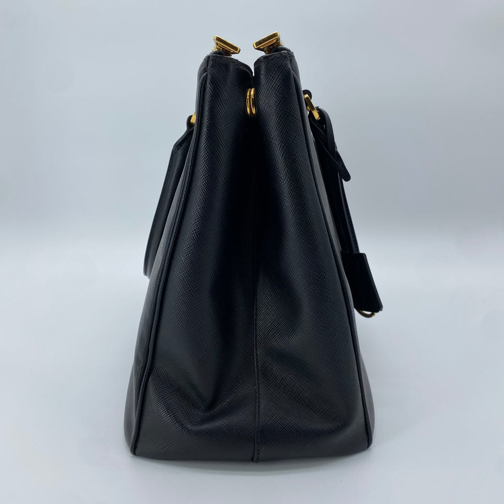 Galleria Double Zip Tote Saffiano Leather Medium