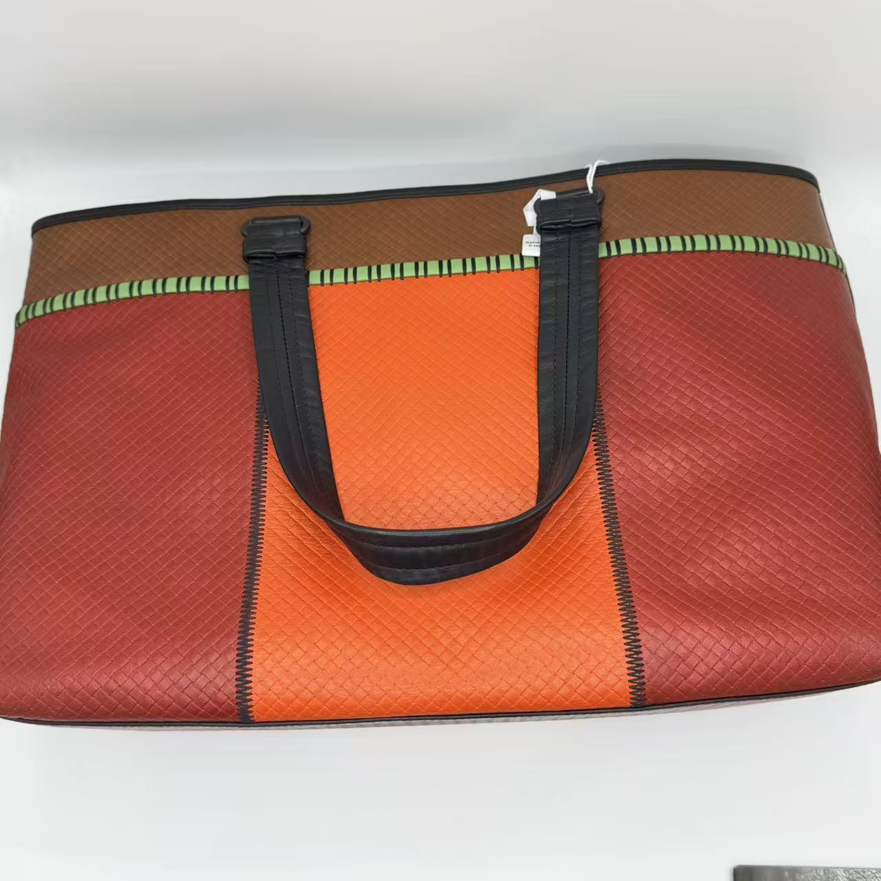 intrecciato-detailed calf leather tote