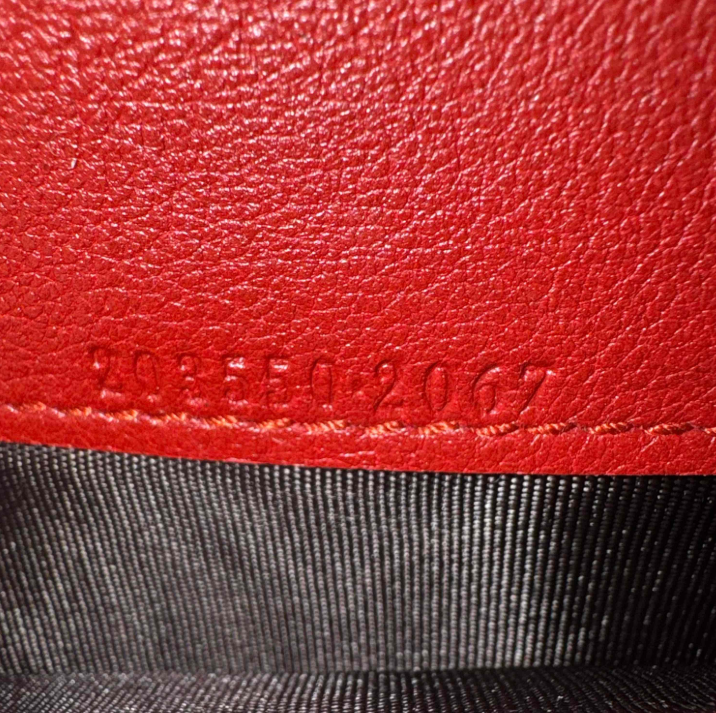Gucci Heart Microguccissima Patent Leather Continental Wallet W23640
