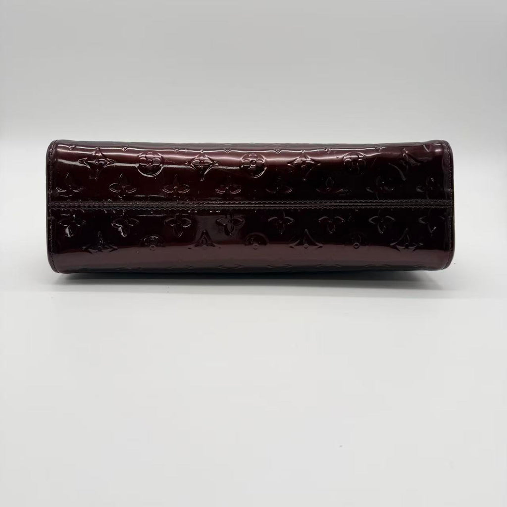 Vernis Roxbury Drive Amarante twins