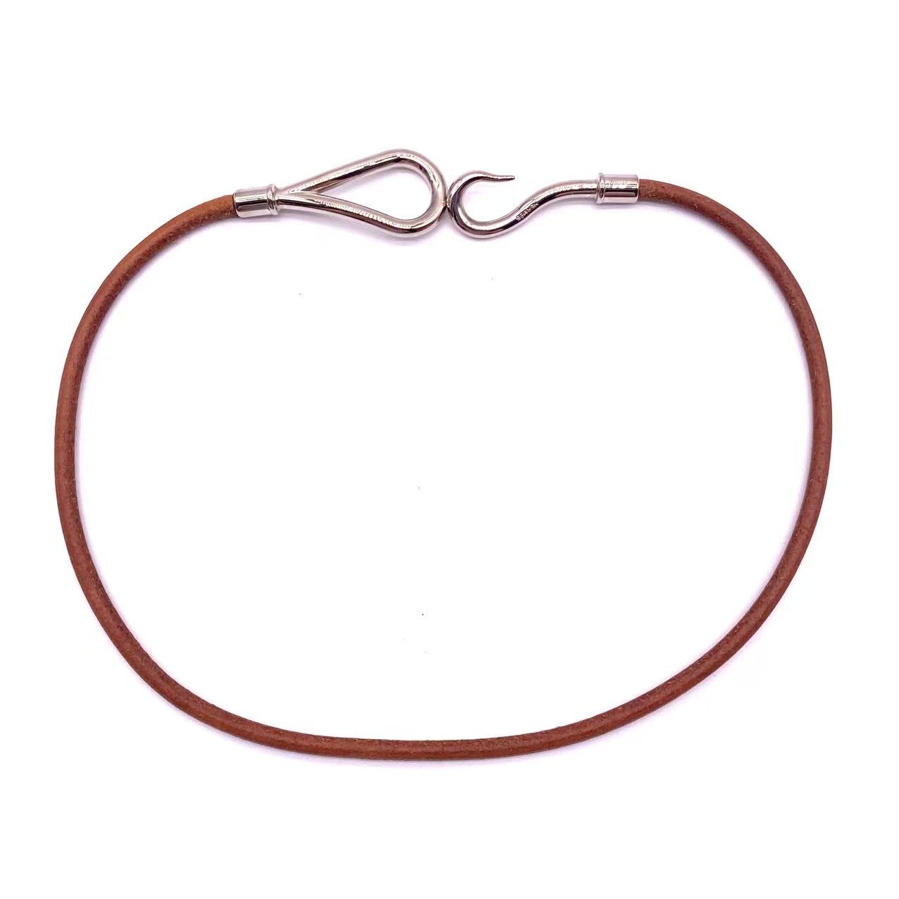 Jumbo leather bracelet