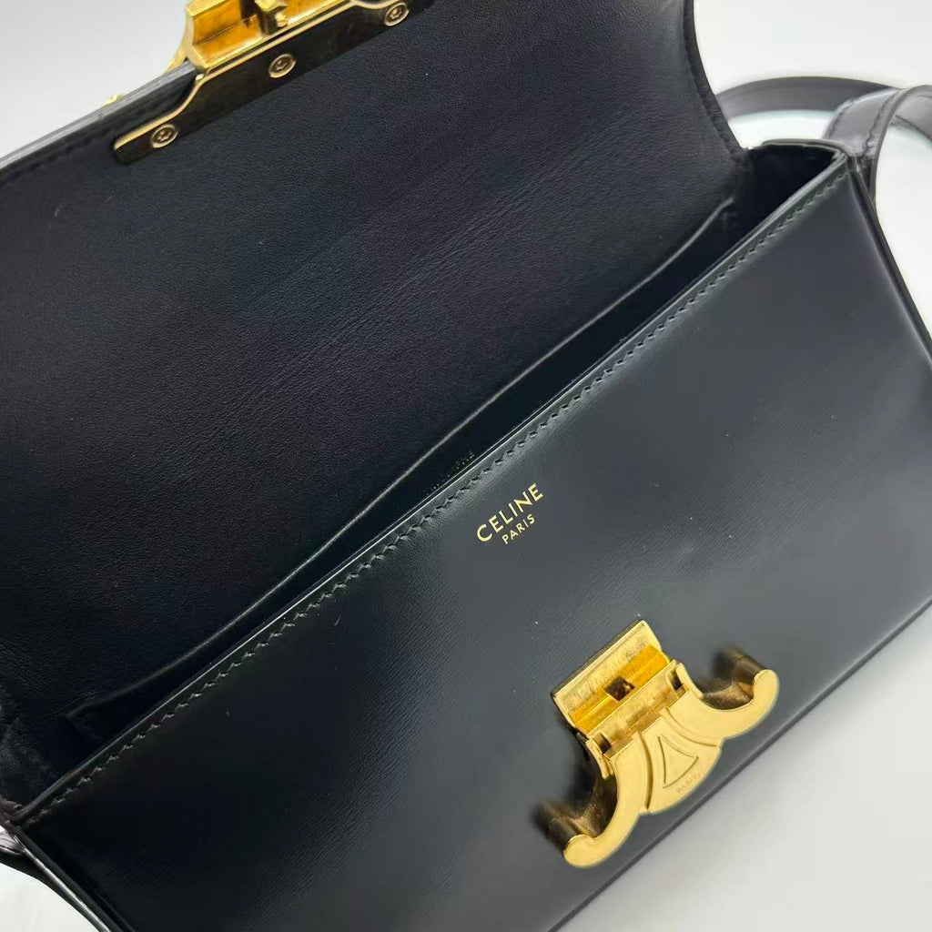 Shiny Calfskin Triomphe Shoulder Bag Black