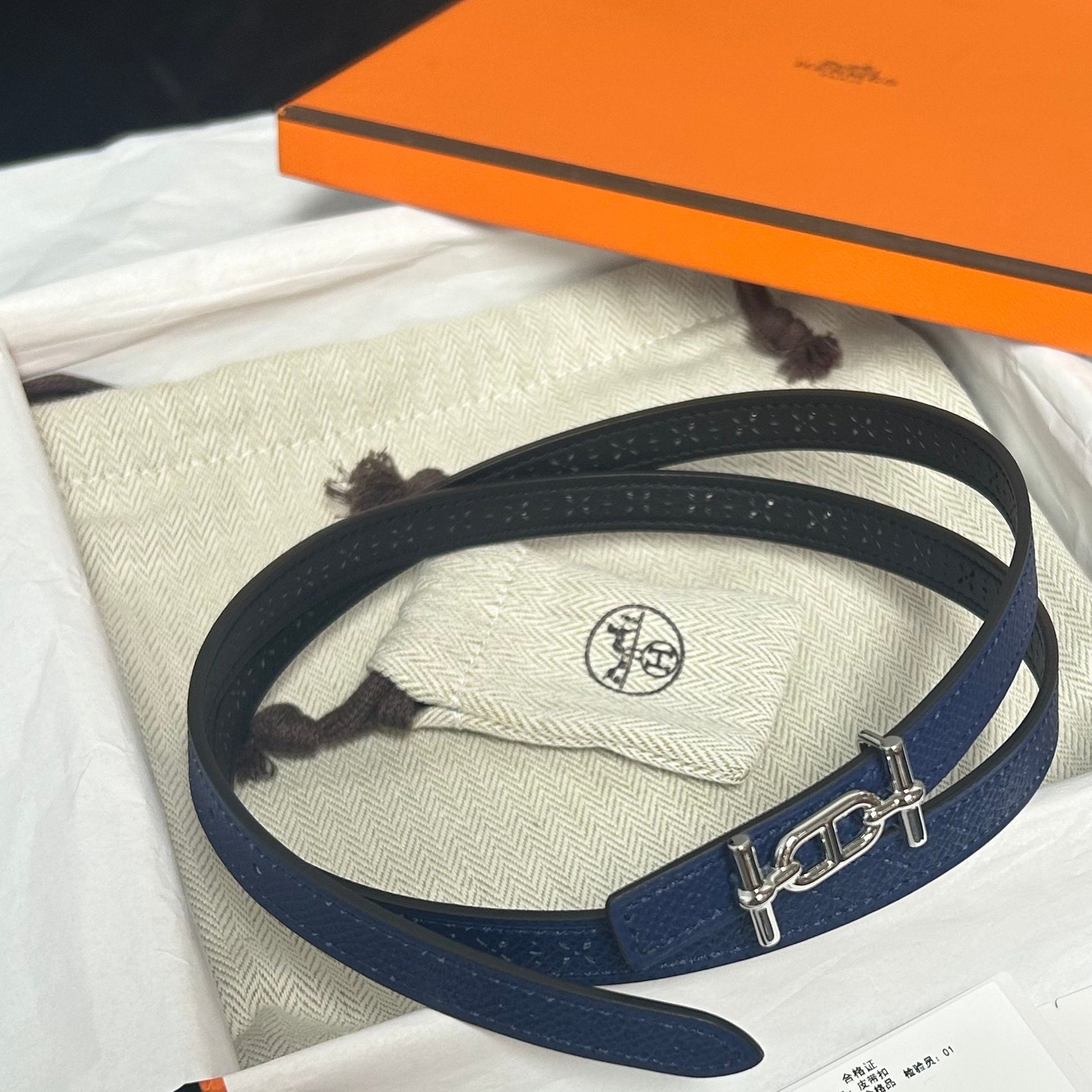 Bleu Saphir Leather Palladium Plated Gamma Belt twins LDZ294