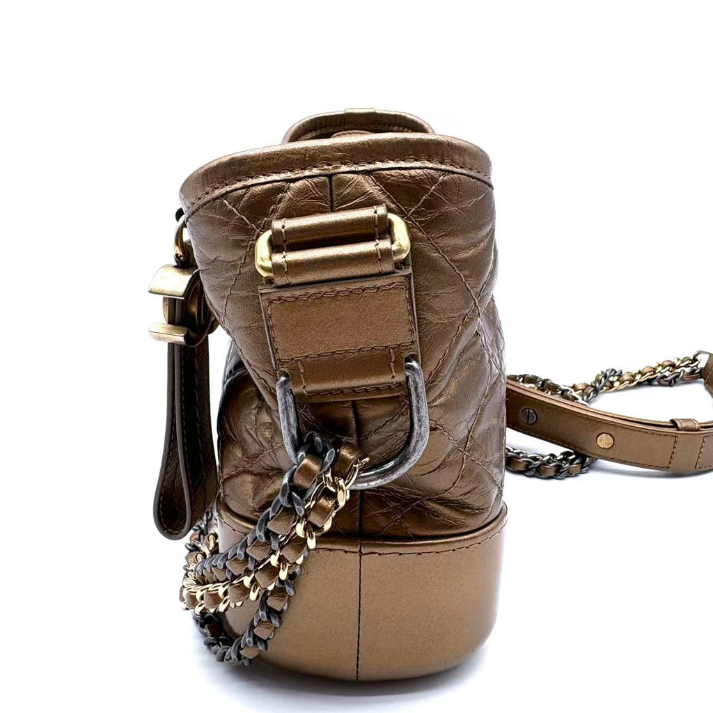 Metallic Aged Calfskin Quilted Medium Gabrielle Bronze