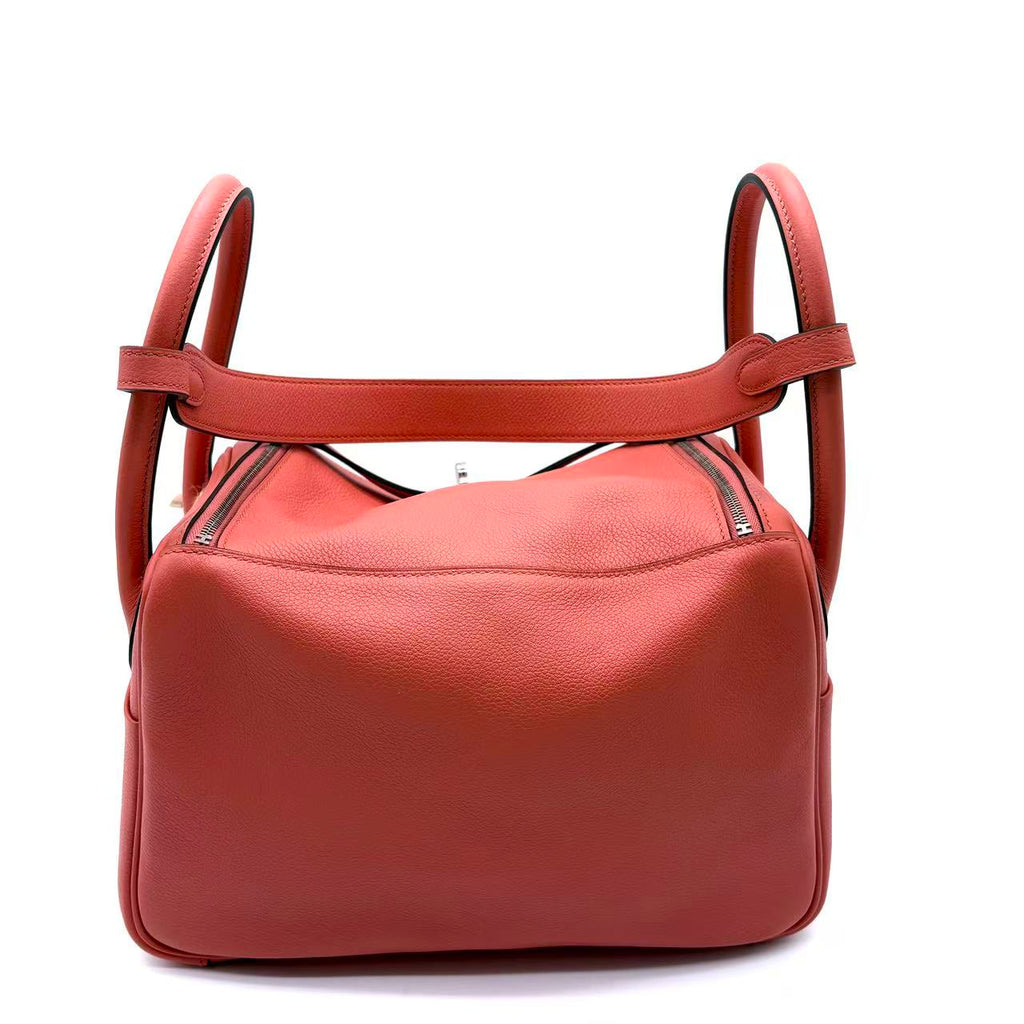 Lindy 26 shoulder bag in Crevette Swift leather