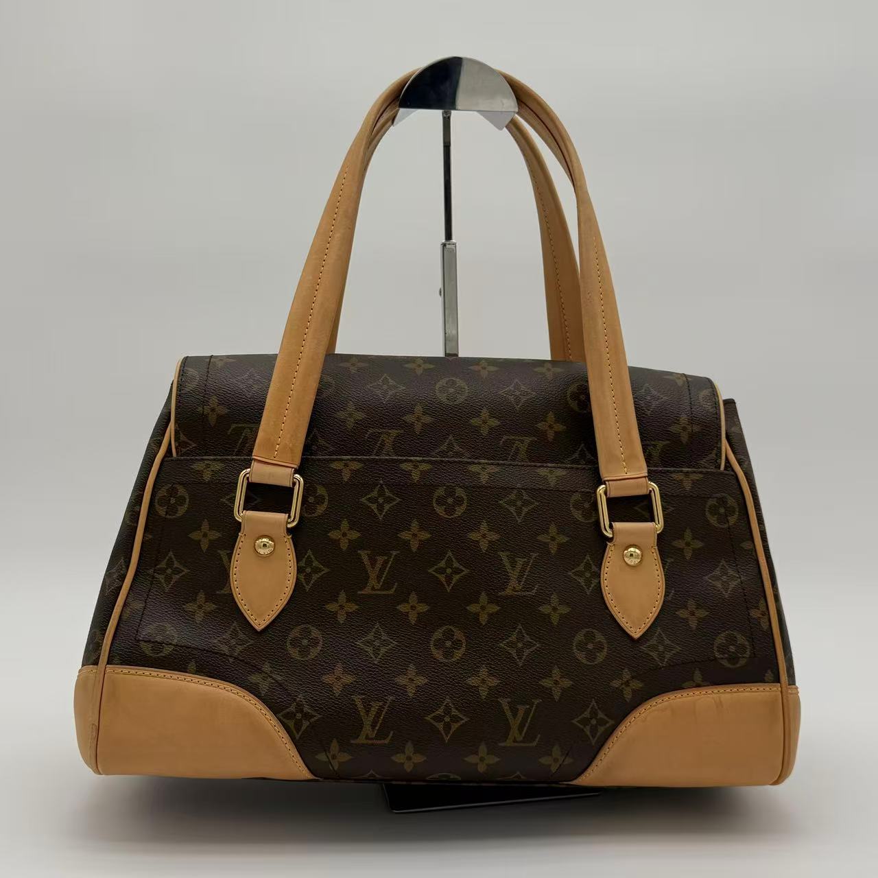 Beverly Handbag Monogram Canvas GM