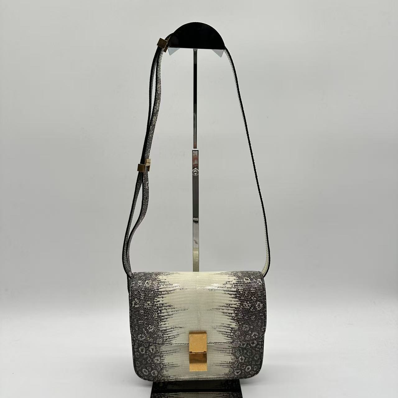 Classic Box Bag Small