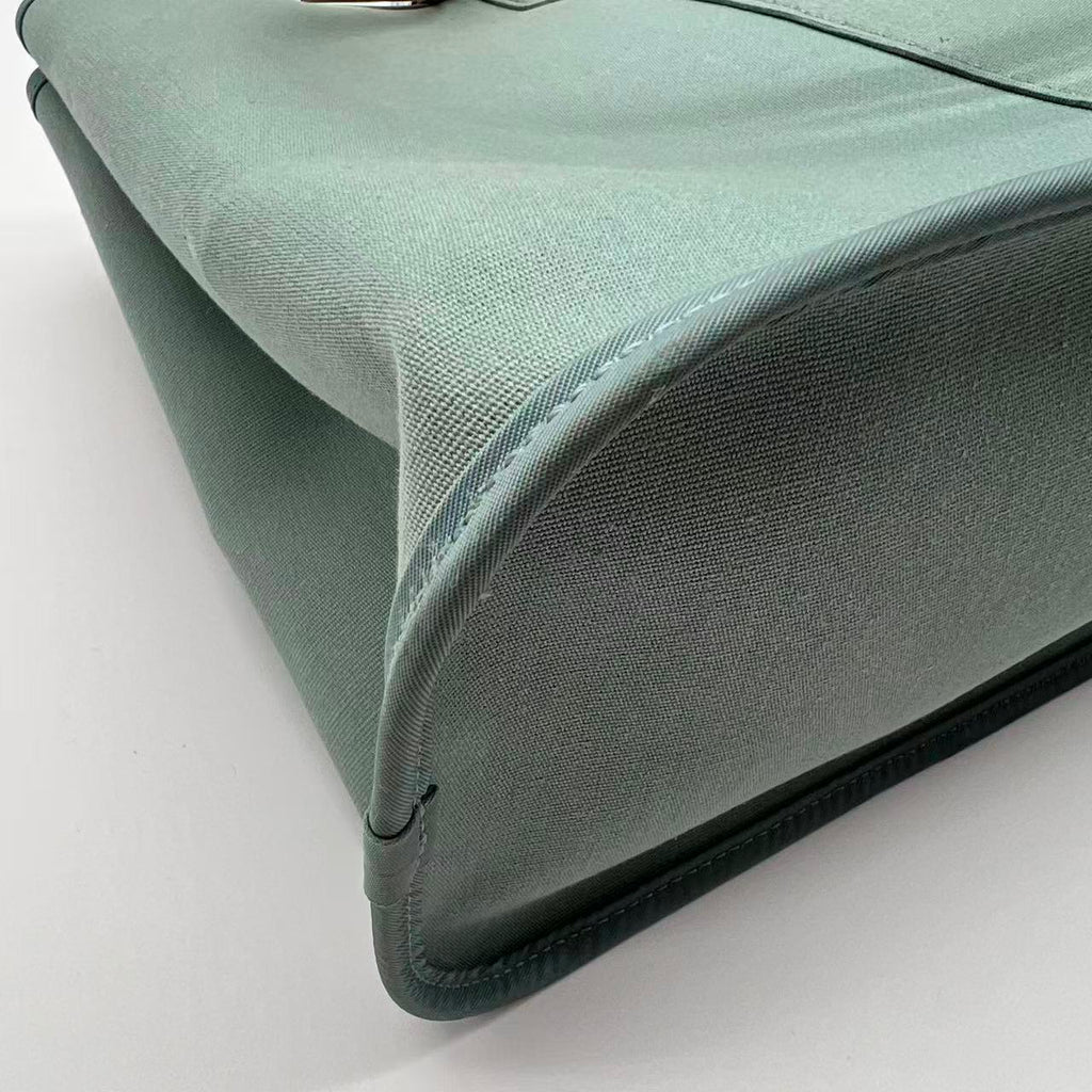 Cabag Elan Toile and Leather 39