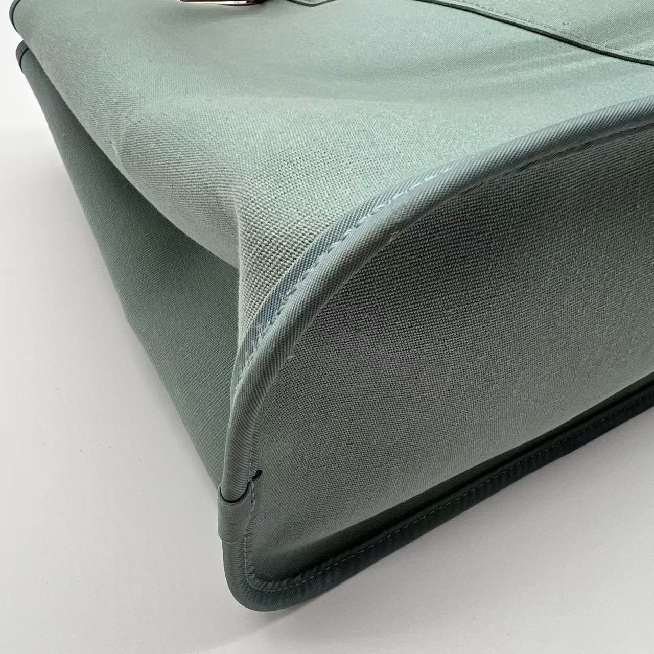 Cabag Elan Toile and Leather 39