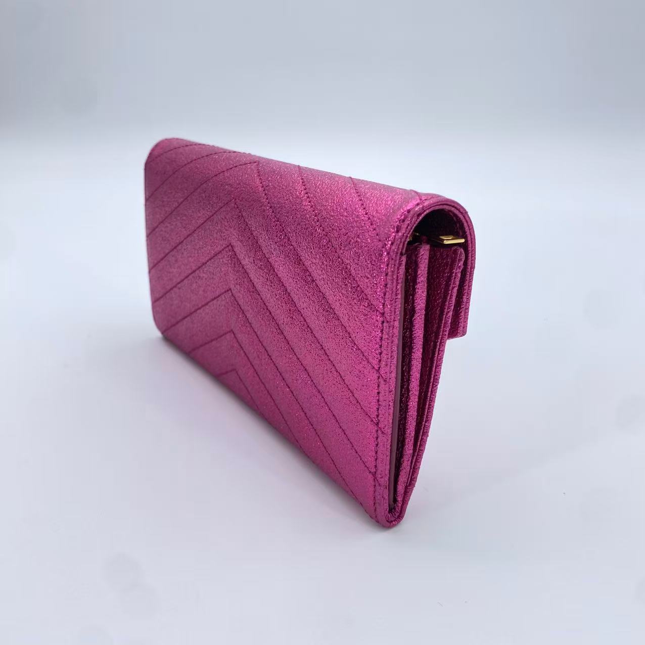Travel Organizer Flap Wallet Matelasse Chevron Metallic Leather