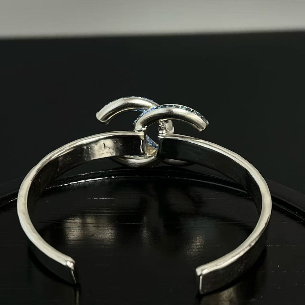 Chanel CC Logo Bracelet Twins LDJ4287