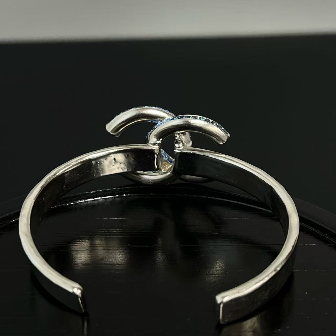 Chanel CC Logo Bracelet Twins LDJ4287