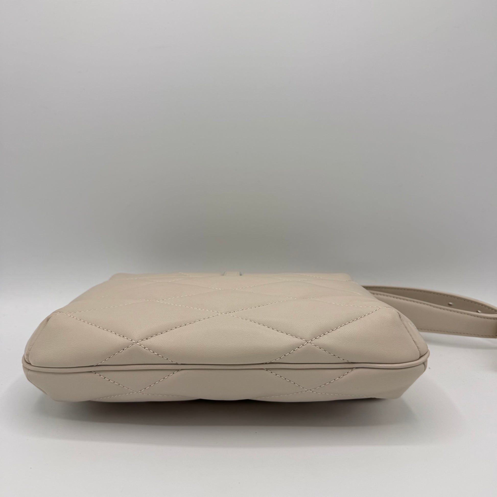 Saint Laurent hobo bag in quilted lambskin
