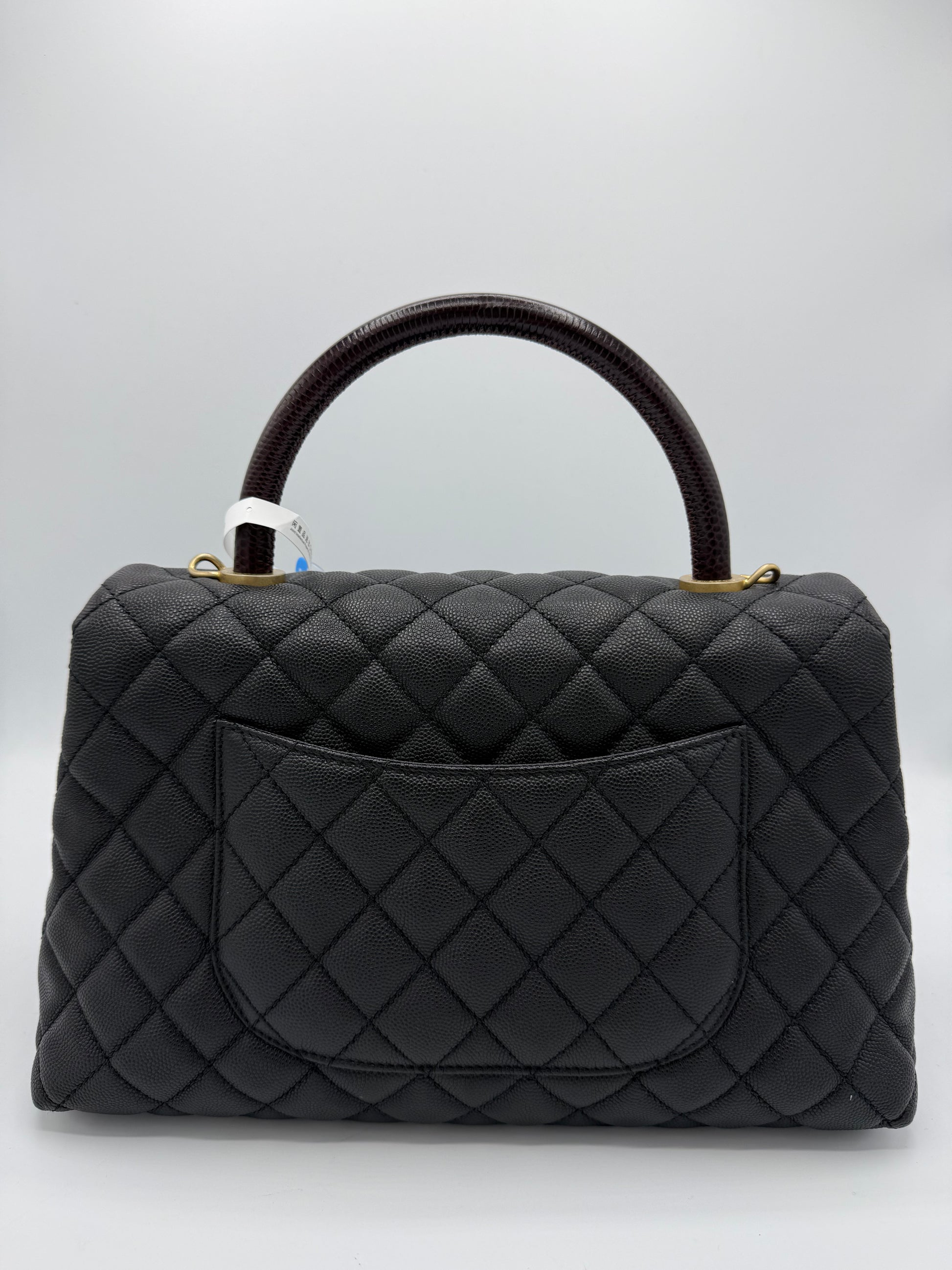 B12235 Chanel coco handle medium Black Caviar leather gold hardware
