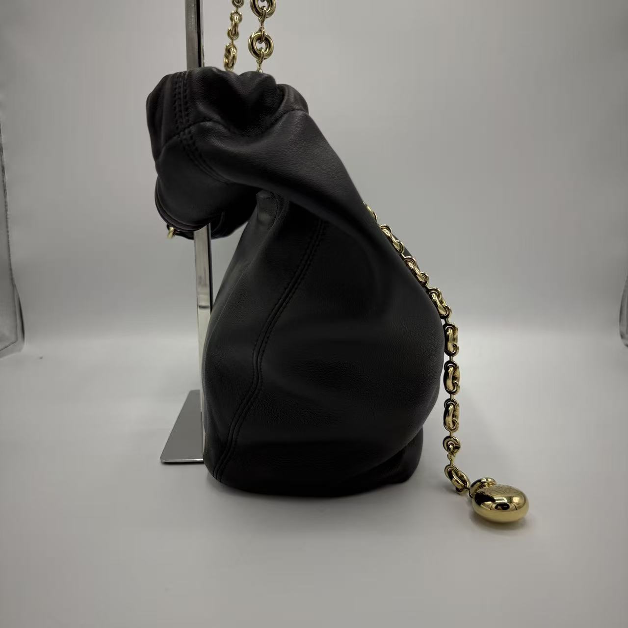 Squeeze Hobo Bag Leather Small