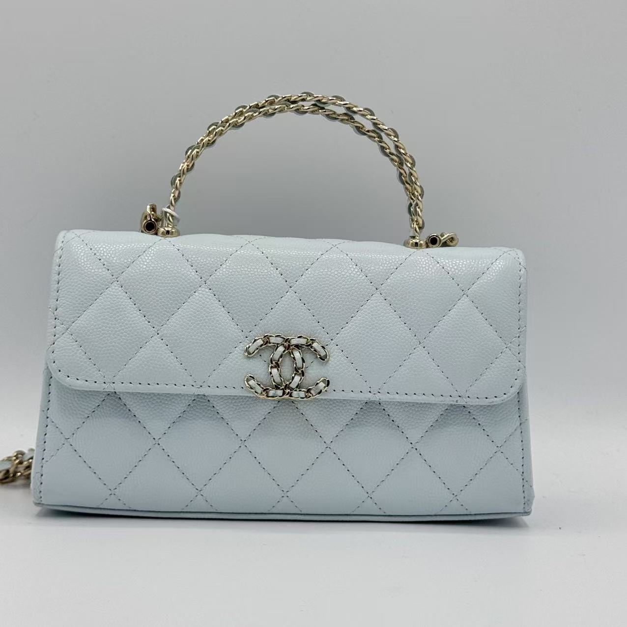 CHANEL Spring-Summer 2025 Flap Phone Holder with Chain