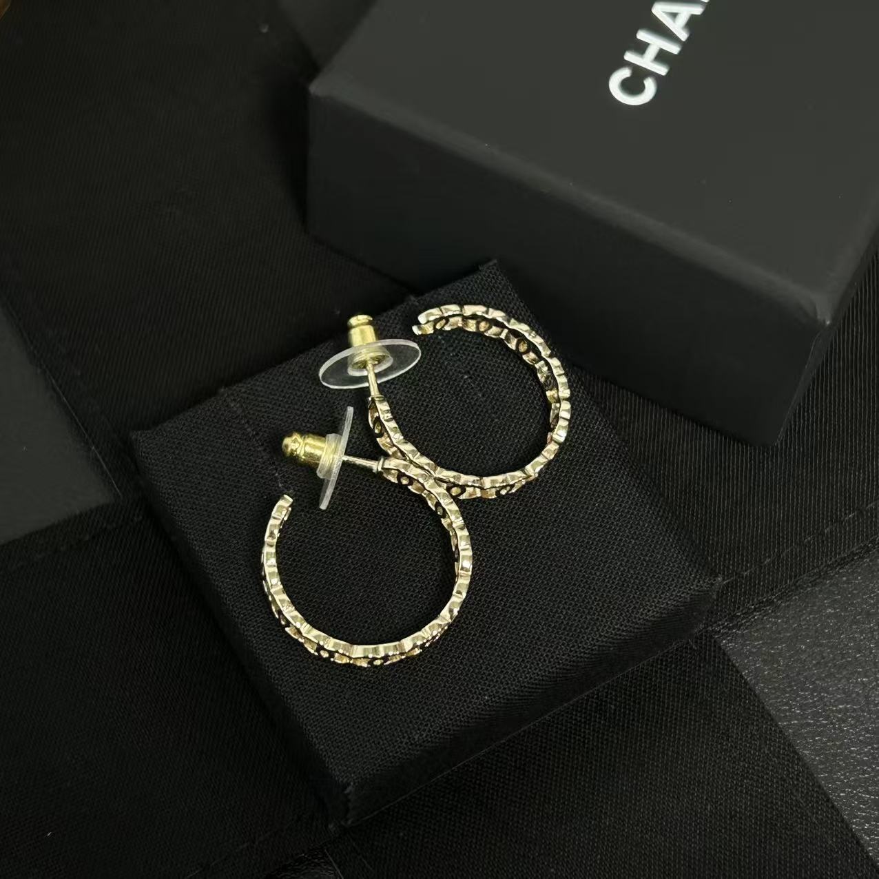 Chanel 2021 CC Hoop Earrings twins LDJ4472