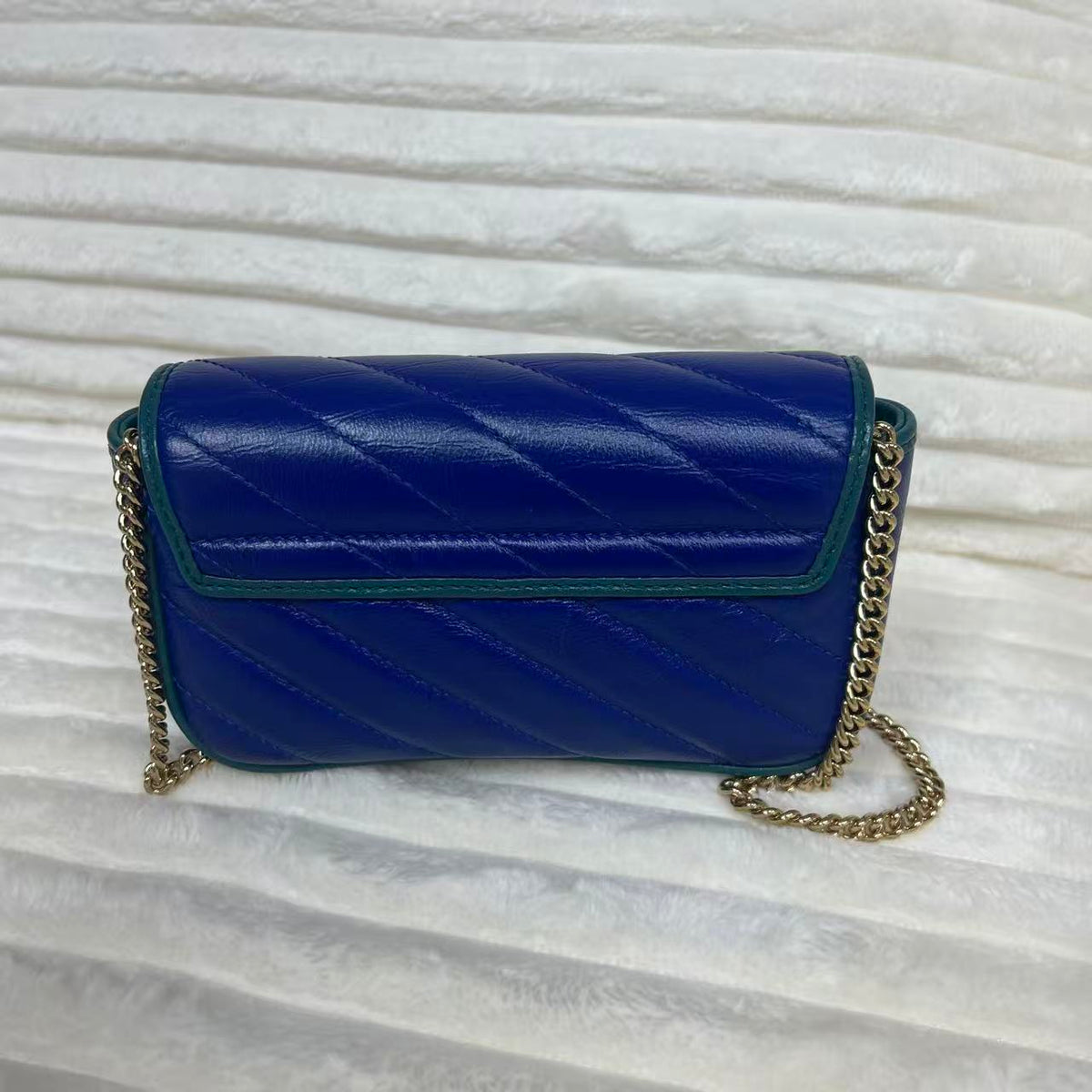 GG Marmont leather crossbody bag