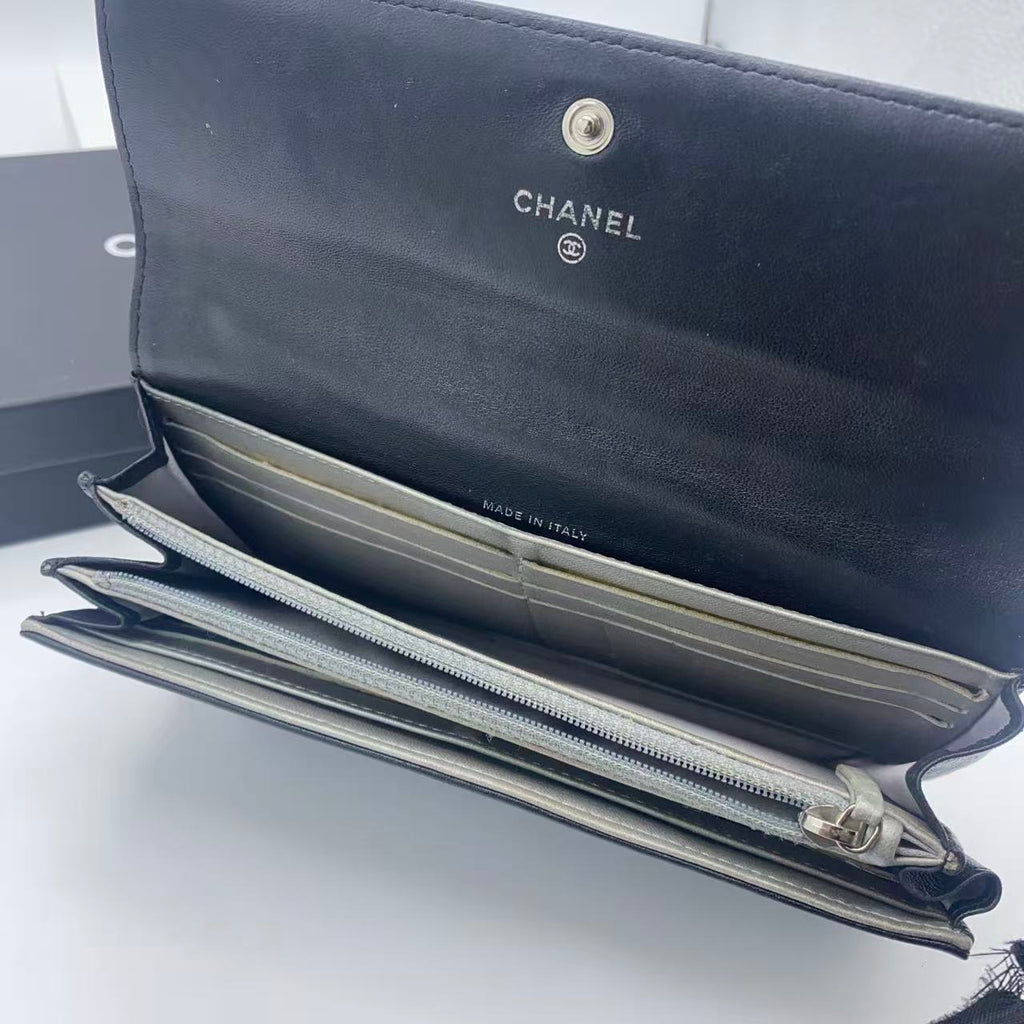 CHANEL Camellia Bifold Long Wallet Black Leather