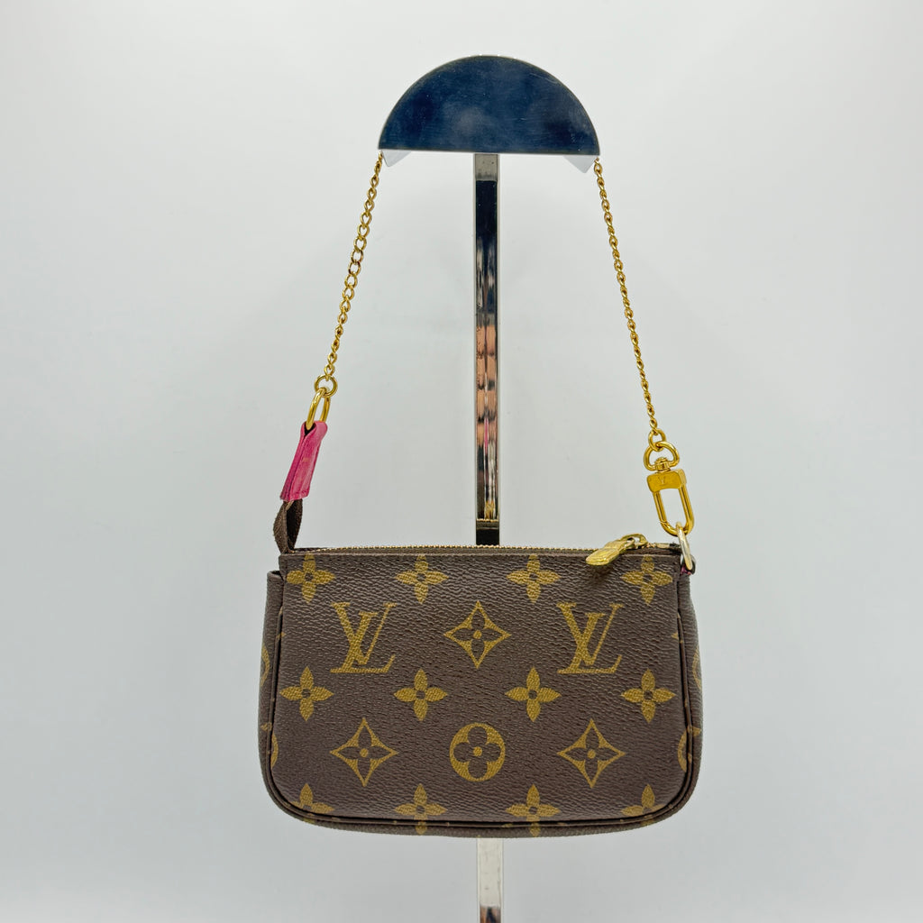 Pochette Accessoires Limited Edition Christmas Animation Monogram Canvas Mini