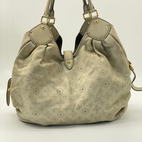 Louis Vuitton XL Hobo Mahina Leather