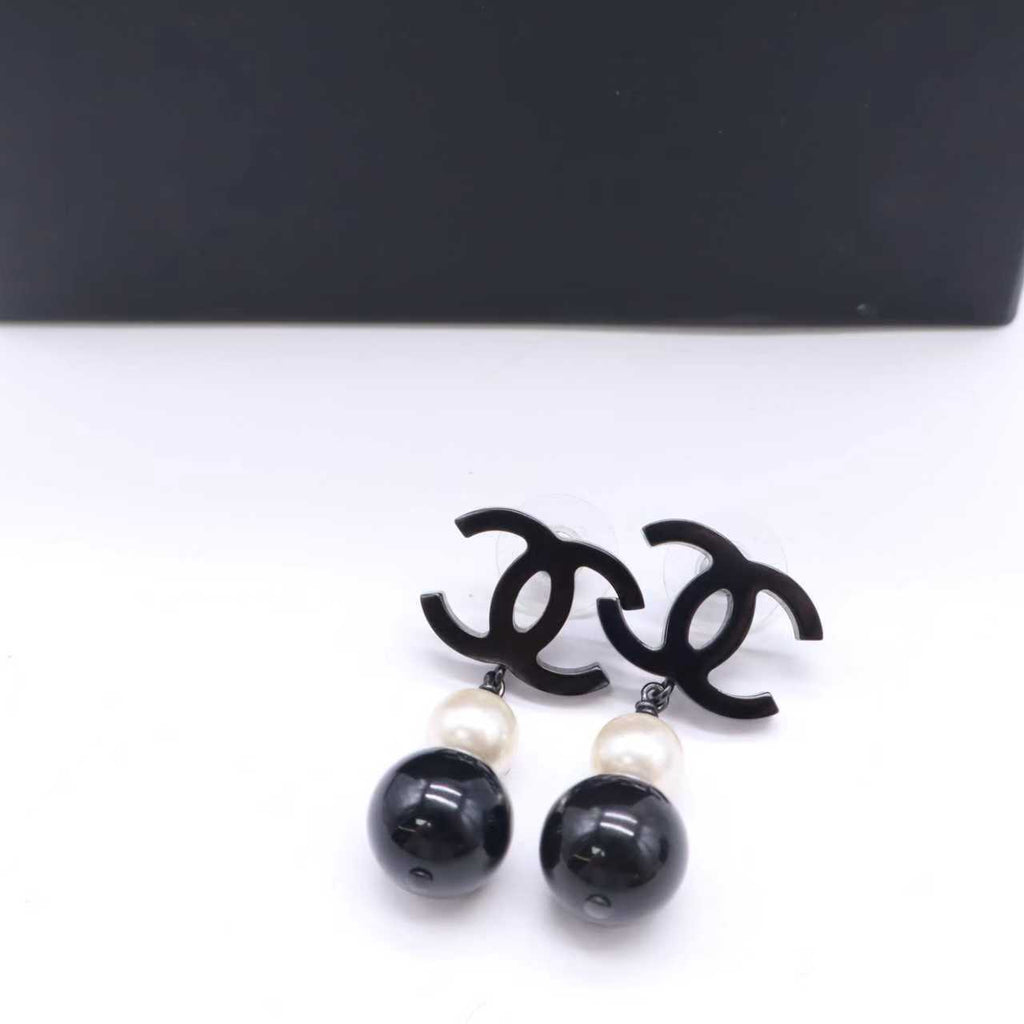 Chanel Classic Black CC Pearl Black Bead  twins LDZ969