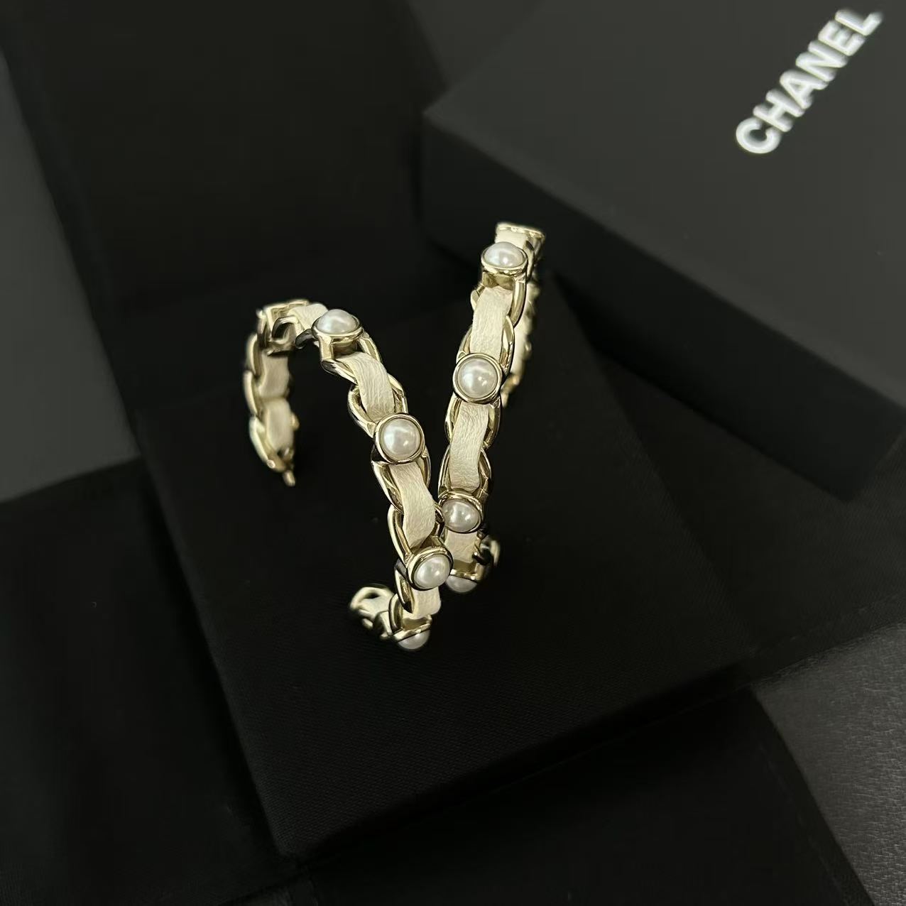 Chanel Lambskin CC Chain Hoop Earrings Gold Black twins LDJ4468