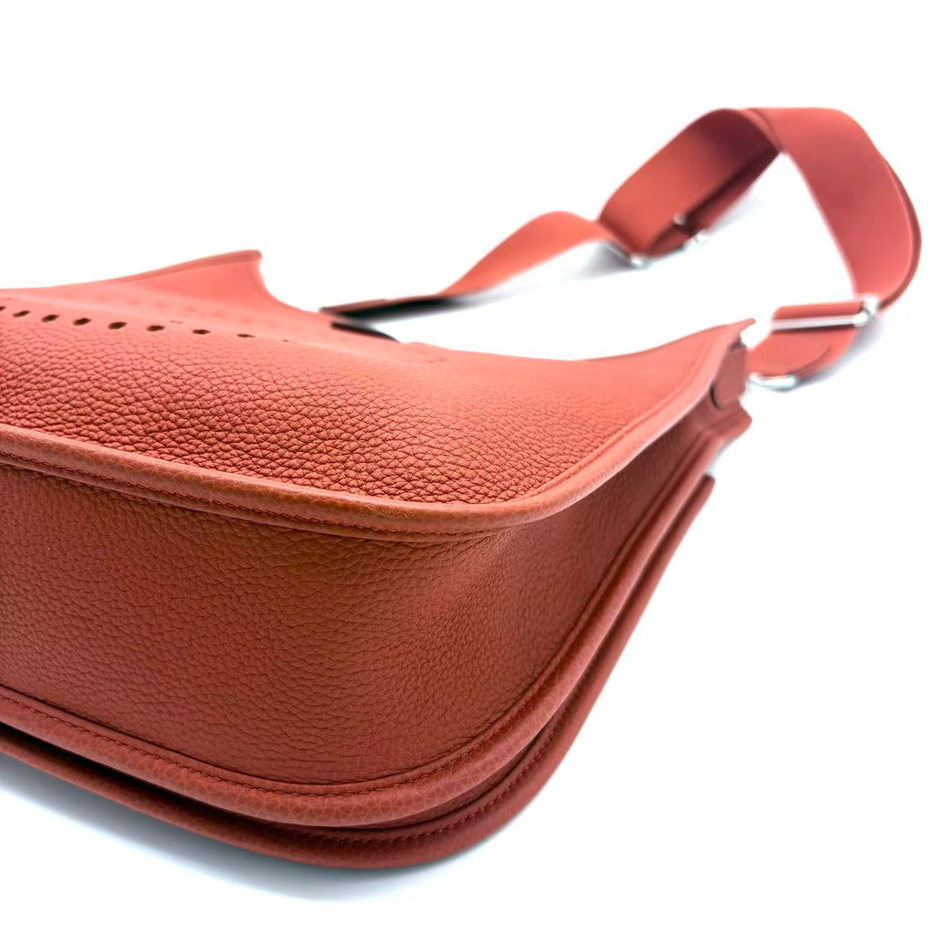 Taurillon Clemence Evelyne III GM Orange